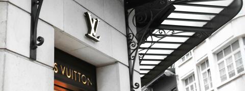 enseigne magasin Louis Vuitton